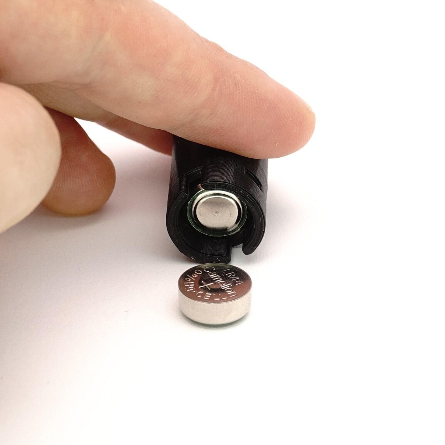 Kiev 88 Battery Adapter (4x LR44) for TTL Prism Type A