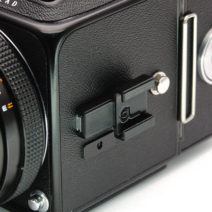 Flash shoe adapter for Hasselblad 500C/M & T-Rail cameras (ISO cold shoe)