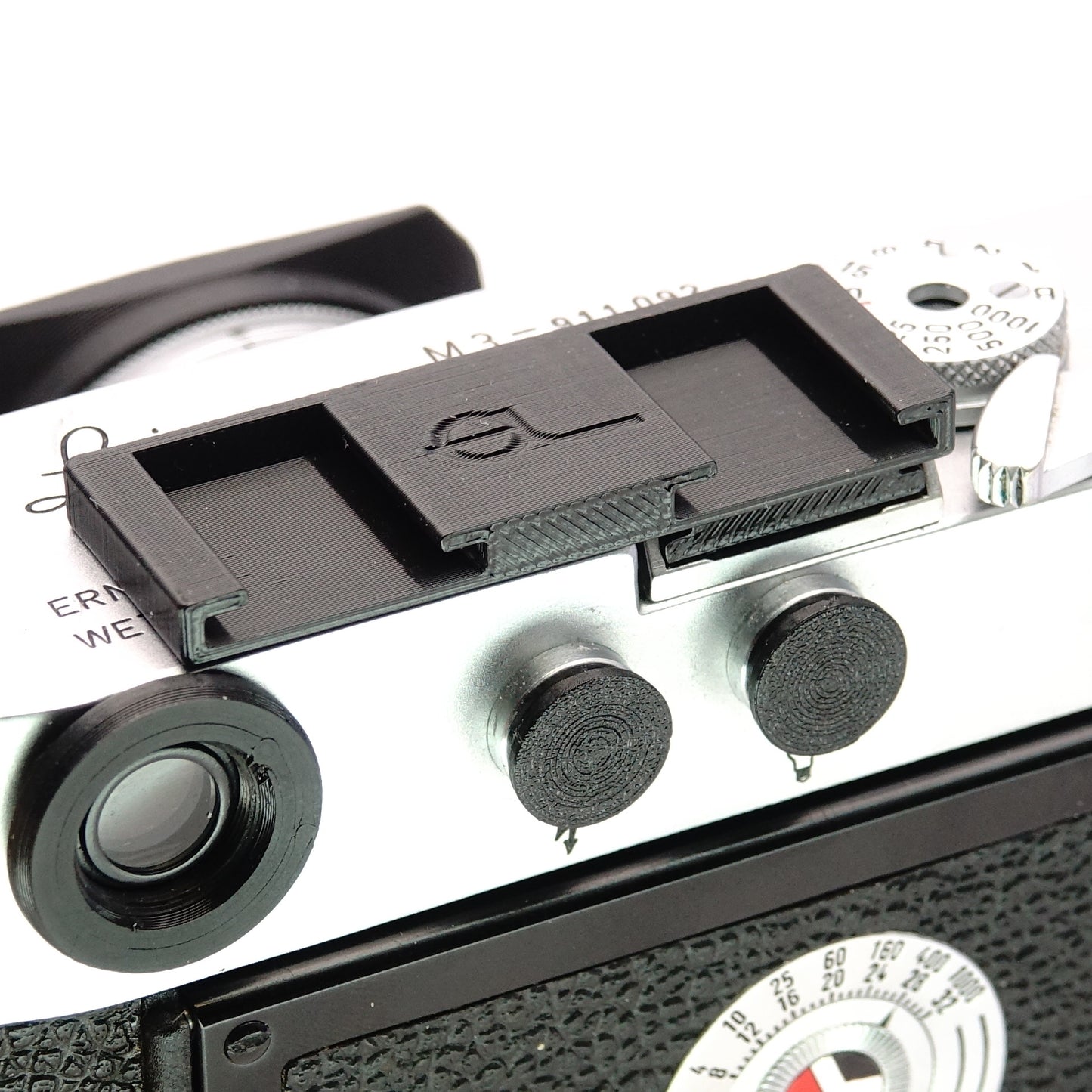 Double cold shoe adapter for light meter and external viewfinder