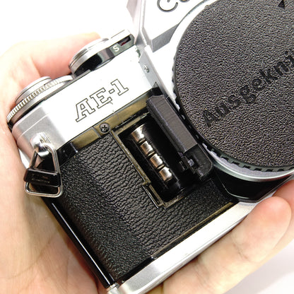 Batterieadapter (4x LR44 zu 4LR44/PX28) für Canon AE-1, A-1, Mamiya 645 & Pentax 67